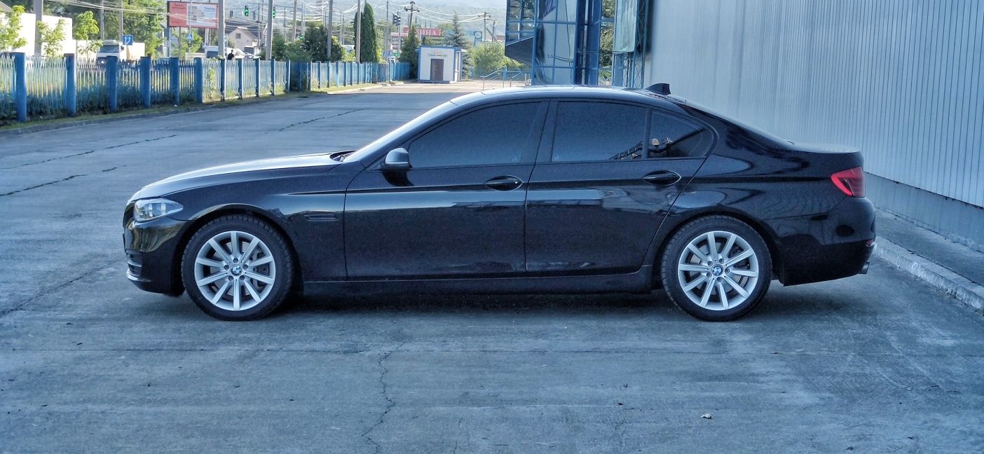 BMW F10 2014 restailing идеальное состояние