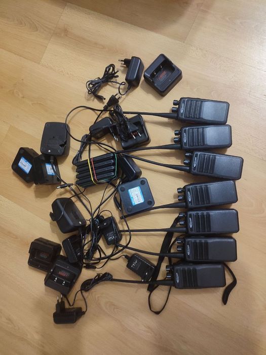 Цифрова професійна рація Kirisun DP405 VHF 136-174 МГц