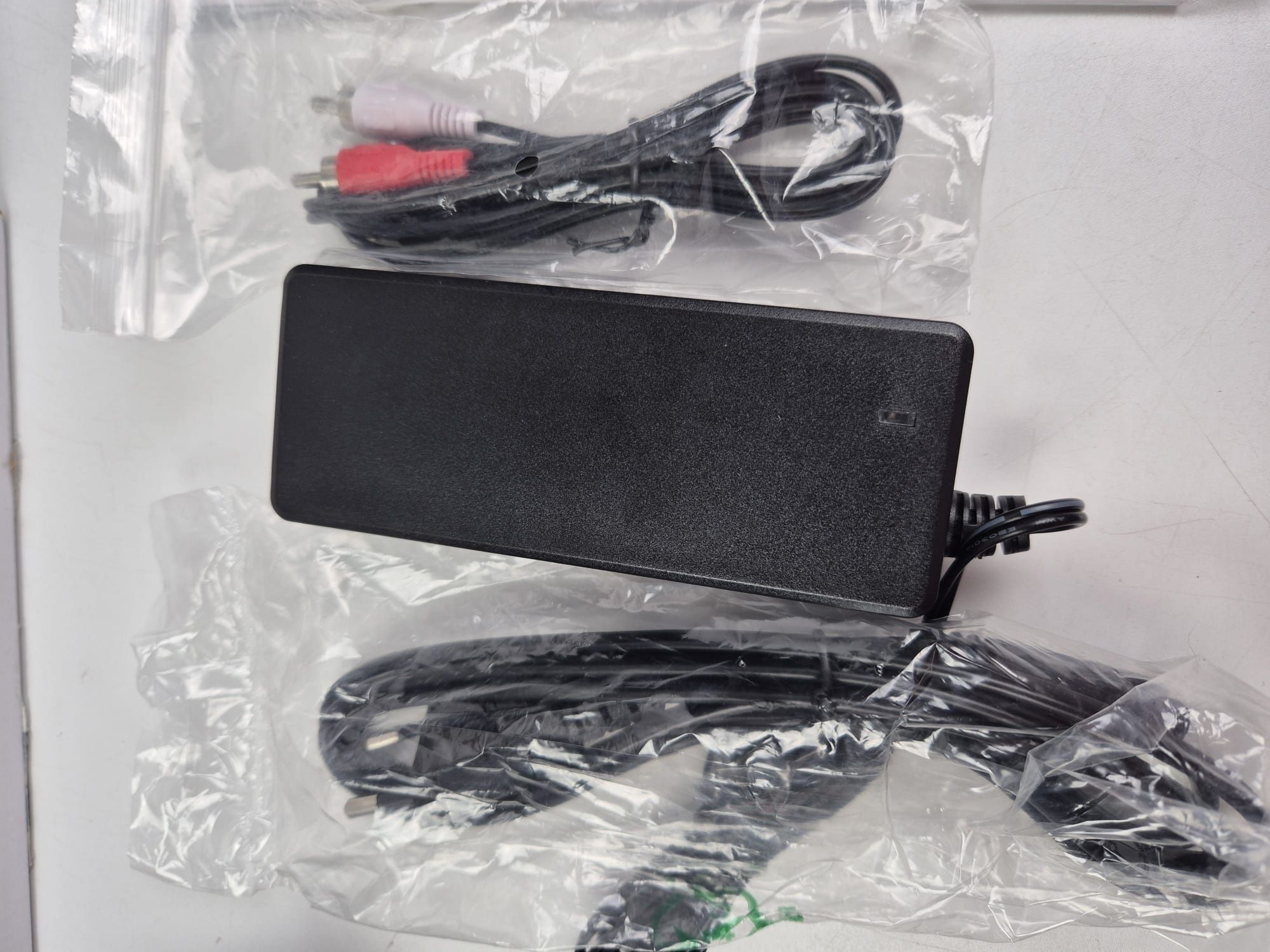 Monacor SA-160bt miniaturowy wzmacniacz stereo