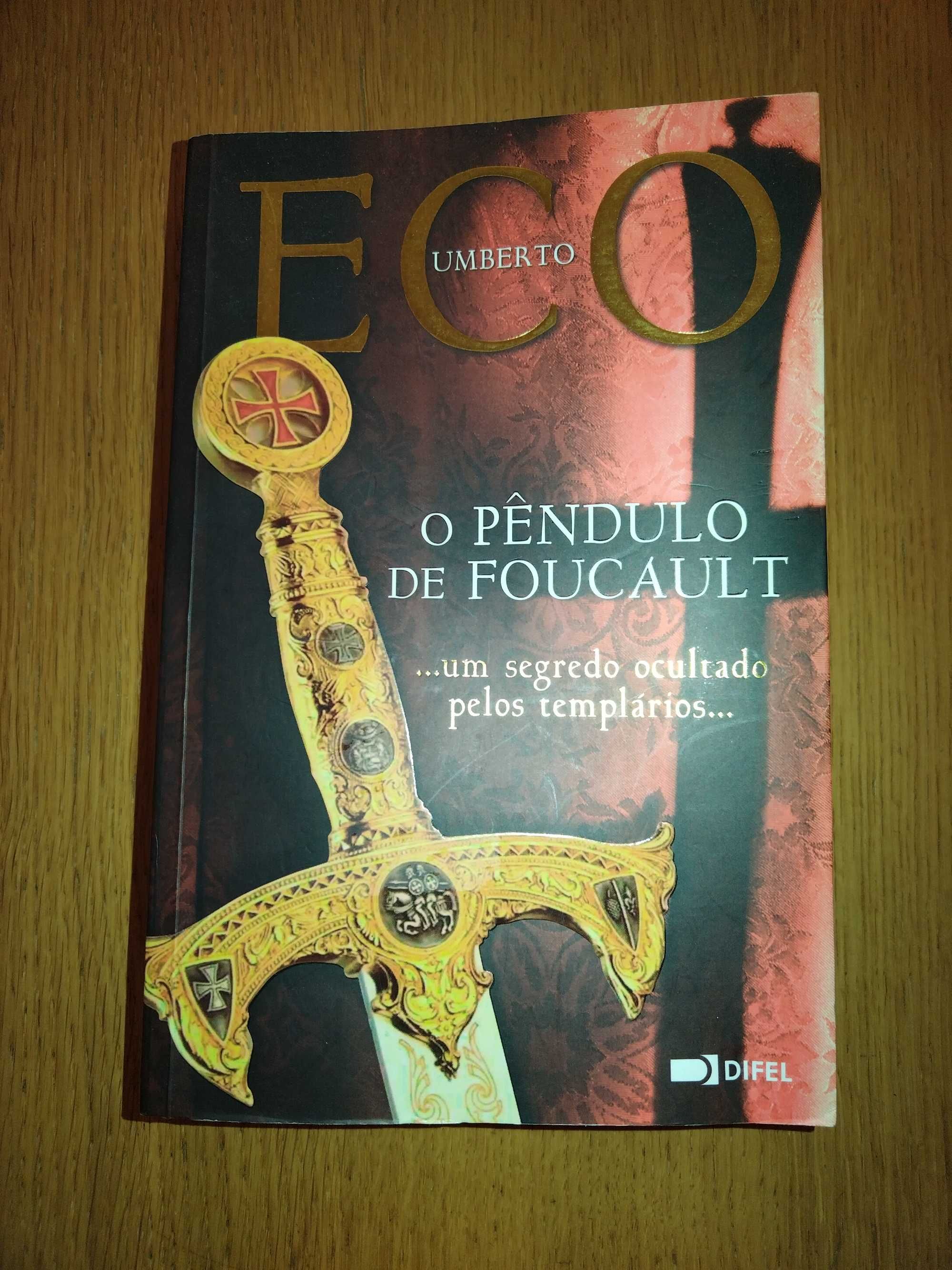 Livro "O Pêndulo de Foucault"