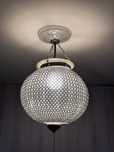 Orientalna wisząca lampa - szklana kula + metal