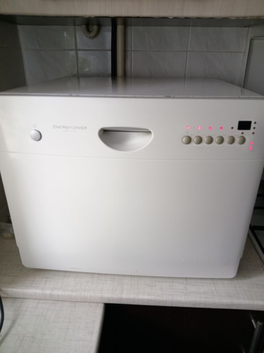 Продам посудомийну машину Electrolux EnergySaver Daily 4 Two