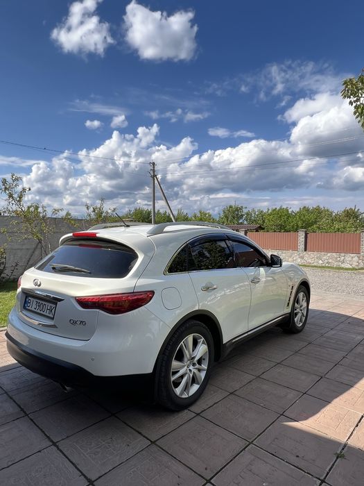 Продам infiniti QX70 офіційна