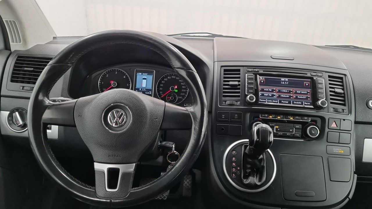 Volkswagen Multivan Multivan 2.0 TDI Highline DSG 4Motion