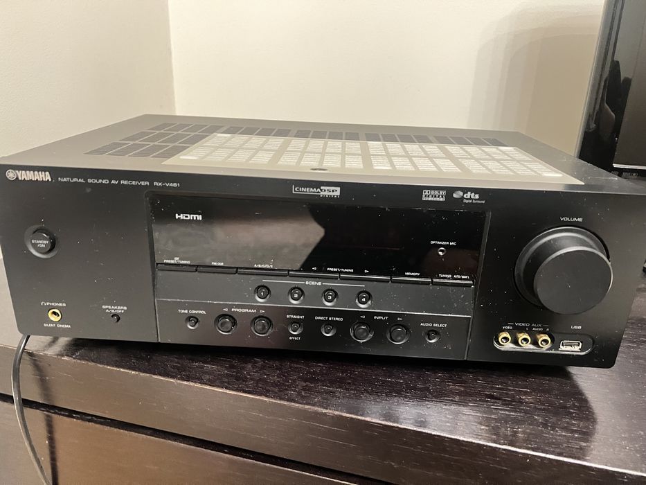 Усилитель Yamaha RX-V471 стан ідеальний незаюзаний