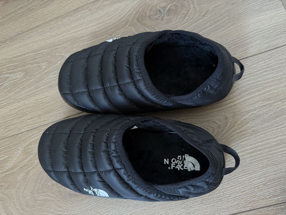Тапки The North Face Traction Mules 38-38.5 розмір