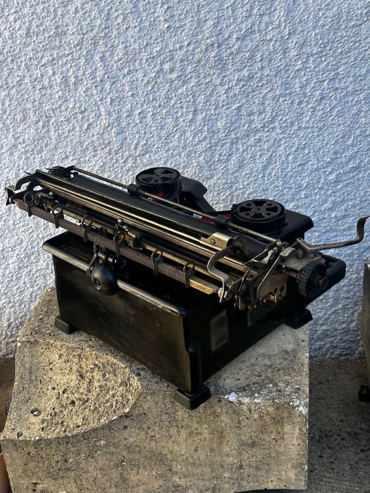 Máquina escrever Royal 10