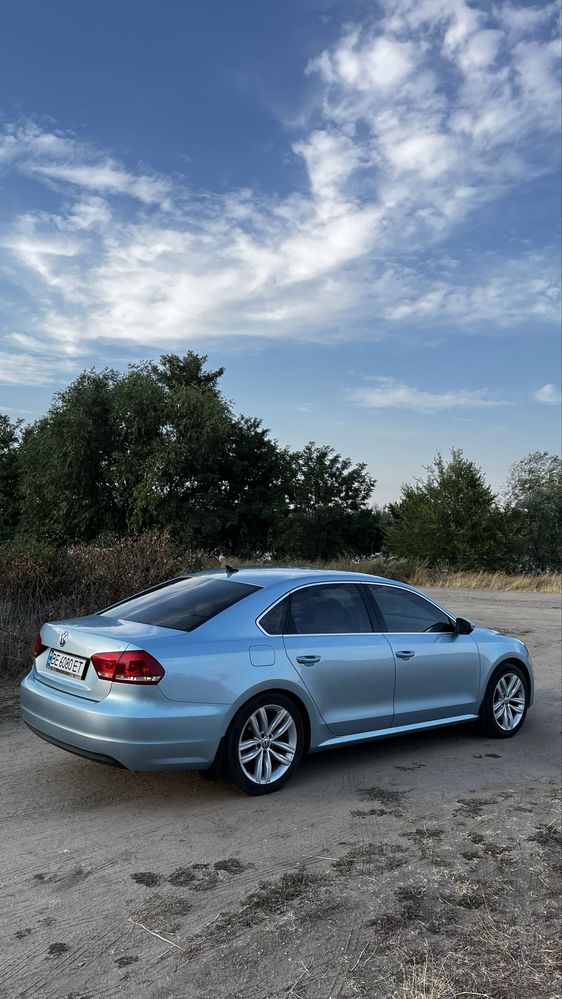 Volkswagen Passat B7 USA 2.5 газ/бензин