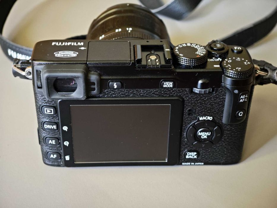 Fujifilm X-E1 Black kit XF18-55mm F2.8-4R LM OIS