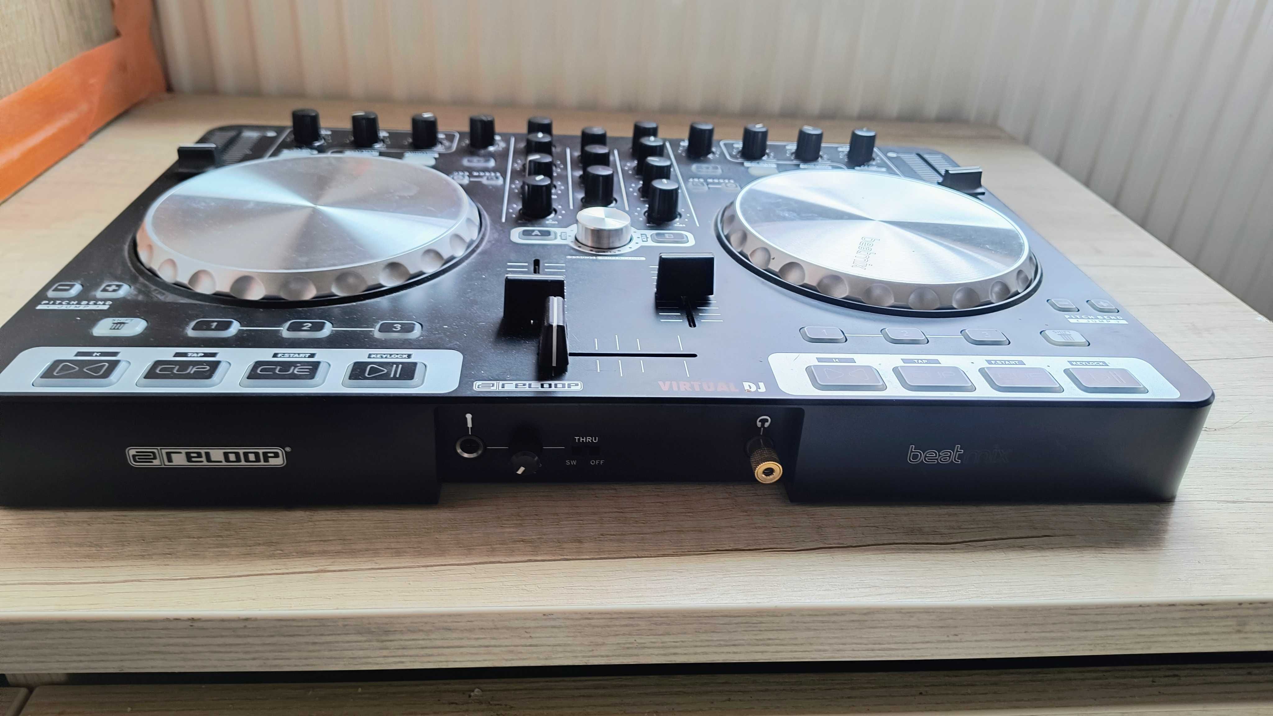 Mixer Reloop BEATMIX 2