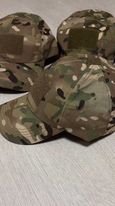 Бейсболка Мультикам.Якість висока.