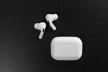 Słuchawki dokanałowe APPLE AirPods Pro II Biały
