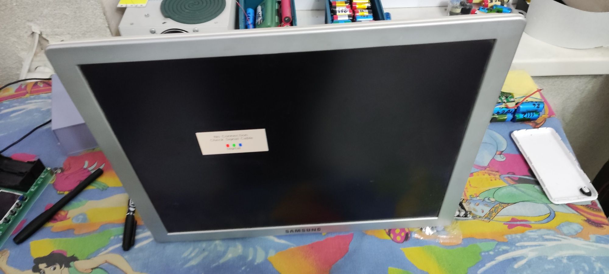 Монитор Модель Samsung SyncMaster 770P