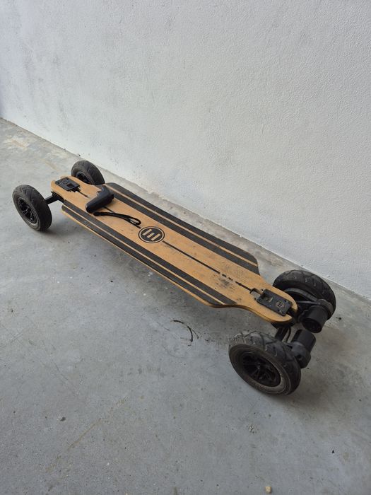 Skate Eléctrico Evolve GTR Bamboo