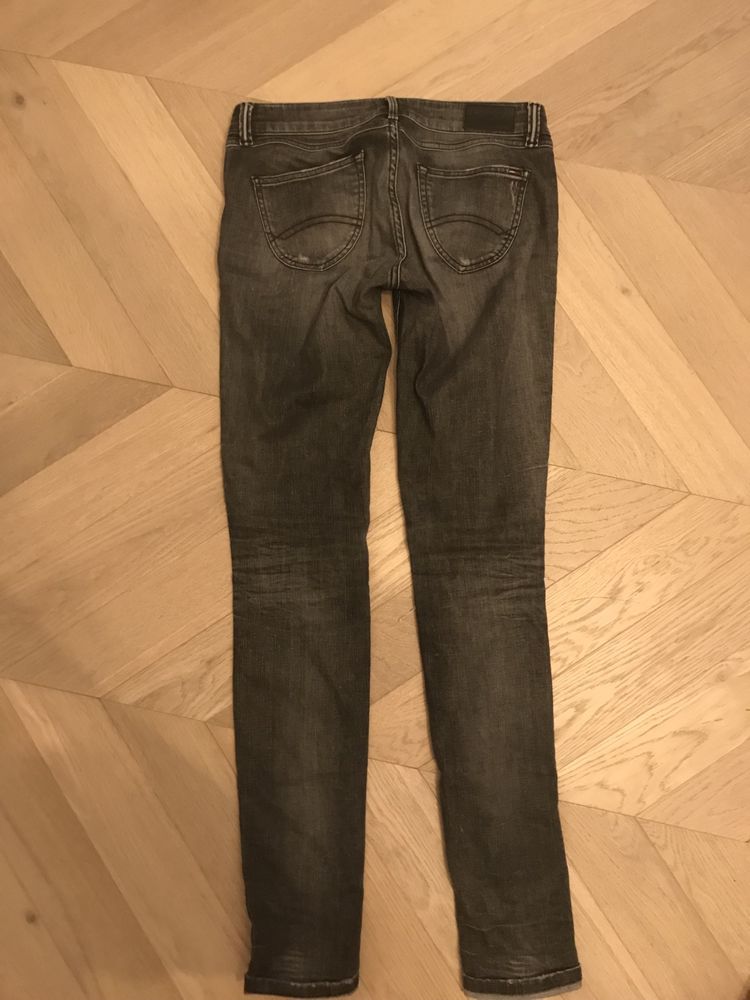 Jeansy grafitowe Hilfiger Denim