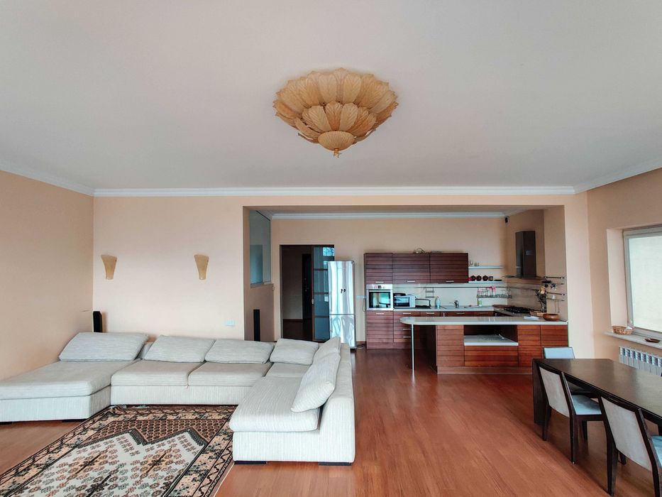 Оренда будинки у с. Мархалівка (є підключення для генератора)