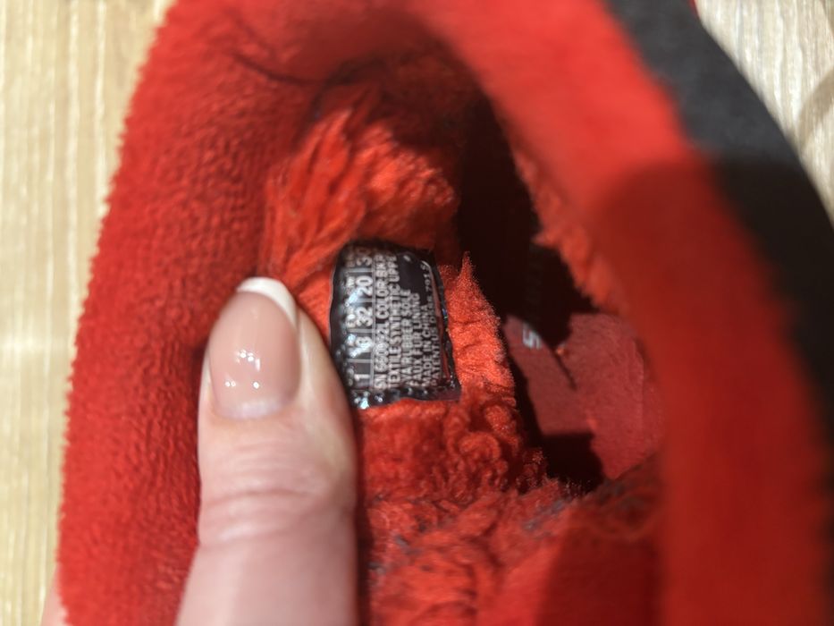 Зимові ботінки 32 розміру Skechers