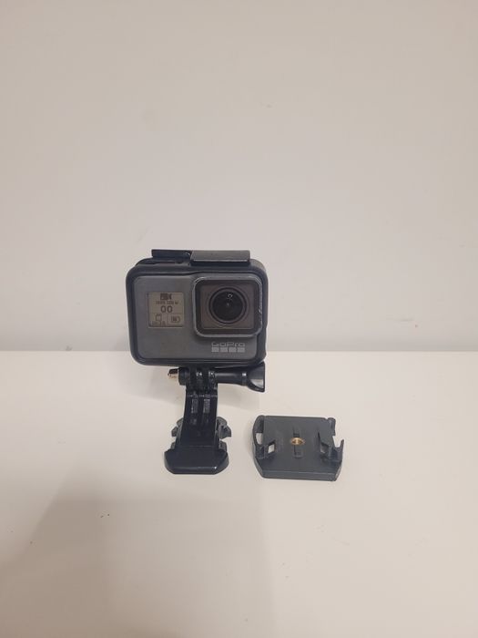 GoPro Hero 5 Black – kamera sportowa 4K + karta 64GB – idealny stan