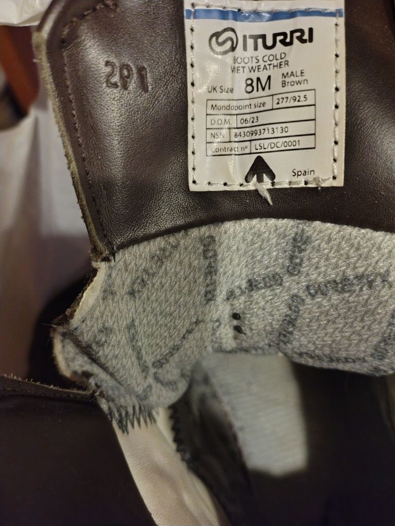 Продам берці Iturri boots