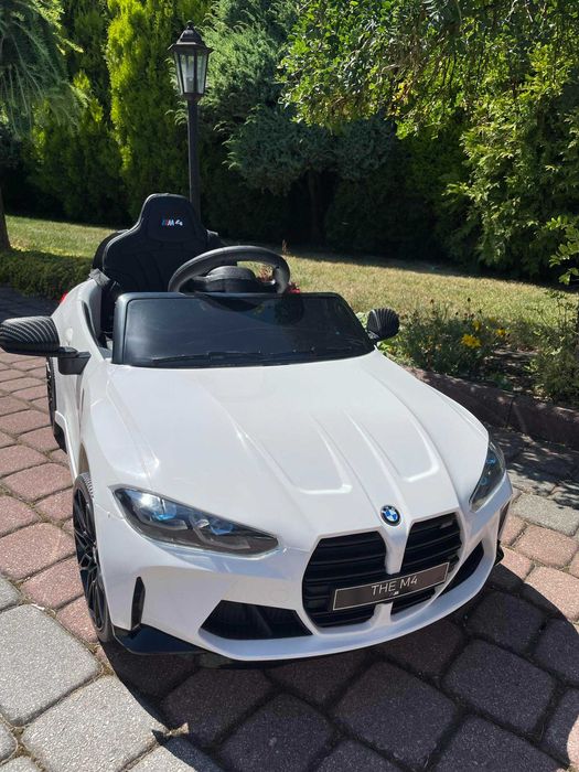 Samochód Na Akumulator BMW M4 Akumulator 12V 14Ah Skóra Pilot Auto 90W