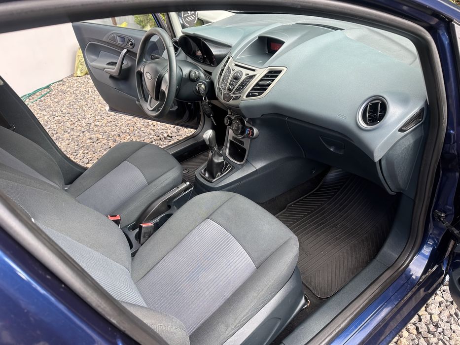 Benzyna Klima 5 drzwi sprowadzona z Niemiec