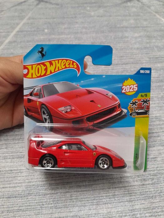 Nowe Autko resorak Hot Wheels Ferrari F40 Competizione