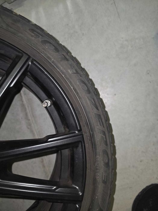 Komplet BMW G20 G21 7,5x18 ET25 5x112 STYLING 780 - Komplet z oponami!