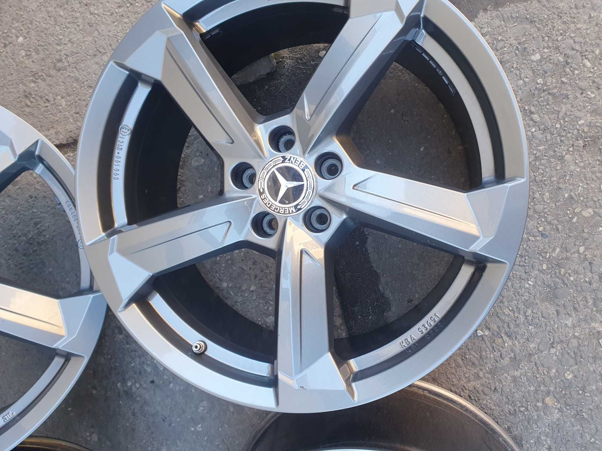 984# Felgi Aluminiowe  9Jx20" et57 5x112  Mercedes GL GLS W221