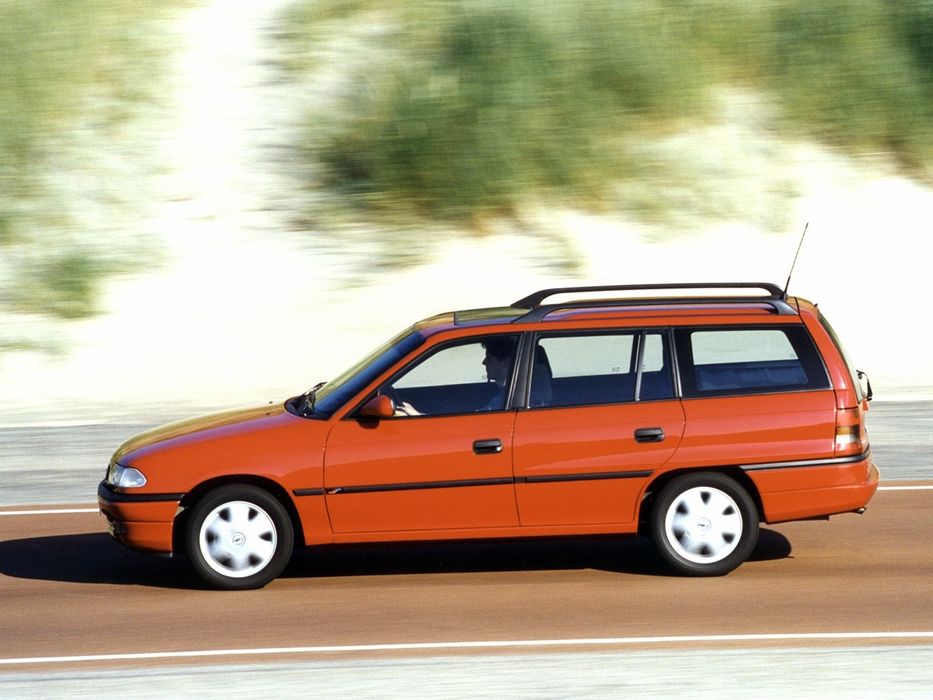 Opel Astra F peças.