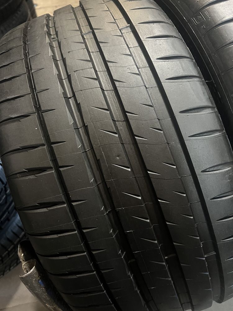 255/40/19 R19 Michelin Pilot Sport 4S 4шт новые