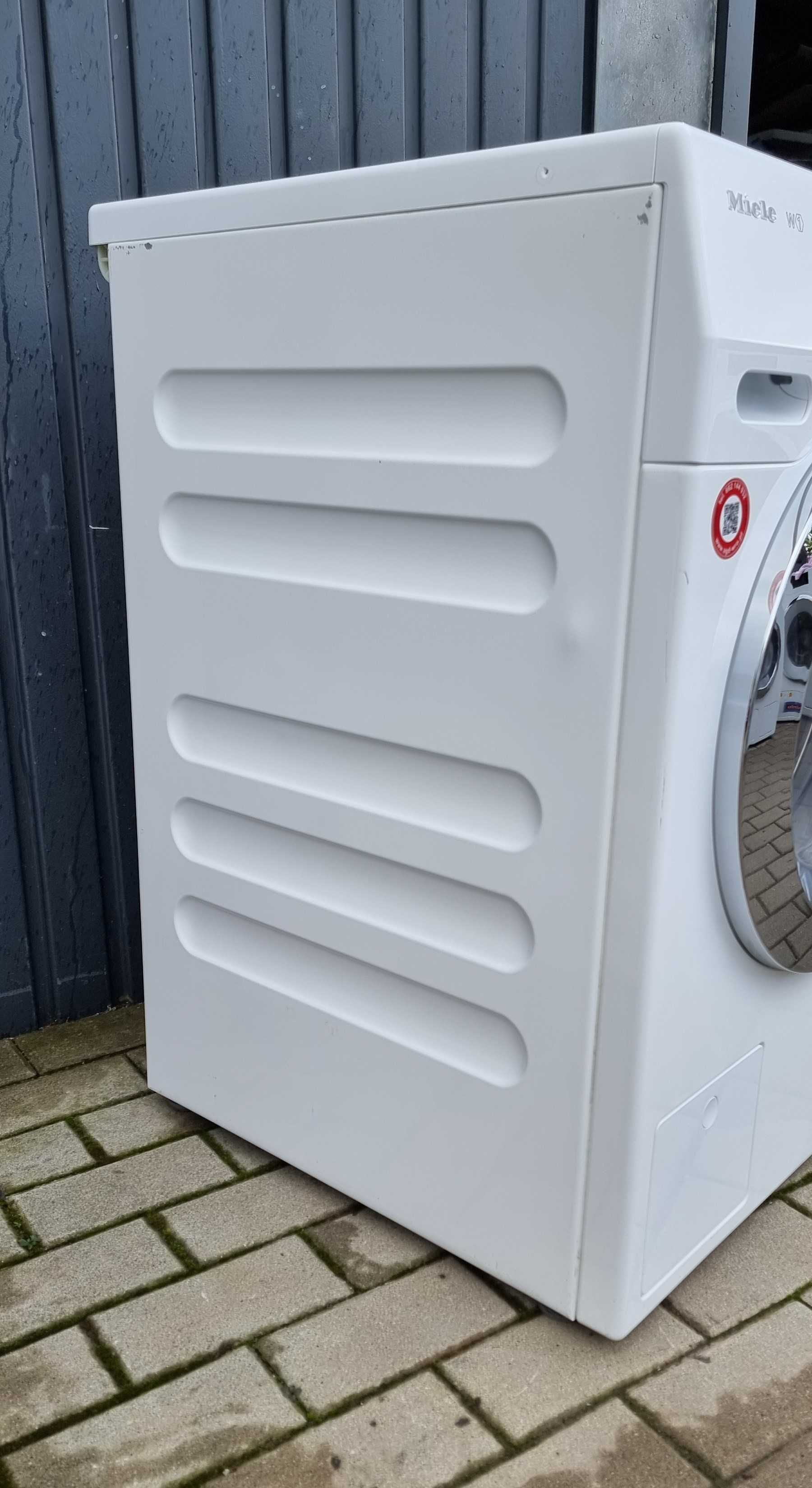 Pralka Miele W1 WKE 130 WPS, 8kg, 1600obr, Funkcja łatwe prasownie