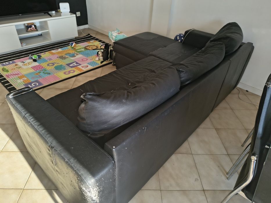 Sofá cama 3 lugares  com baú 3