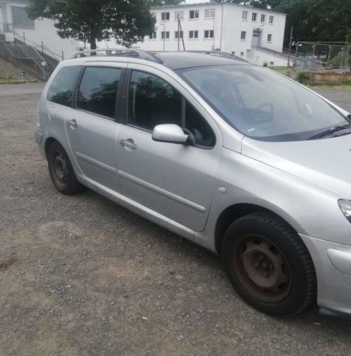 Peugeot 307sw 2002 1.6benzyna.panorama 2kpl opon.niemcy