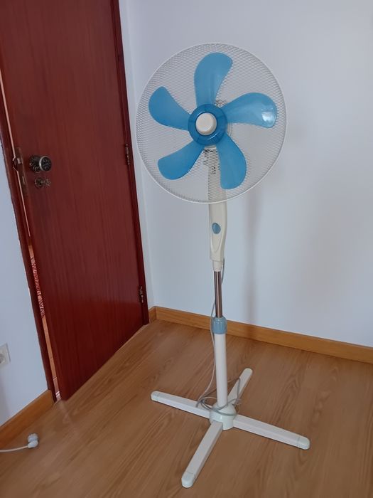 Ventoinha de pé - ajustável