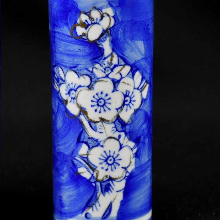 Par de jarras canudo, Porcelana da China, Decoração Flor de Amendoeira