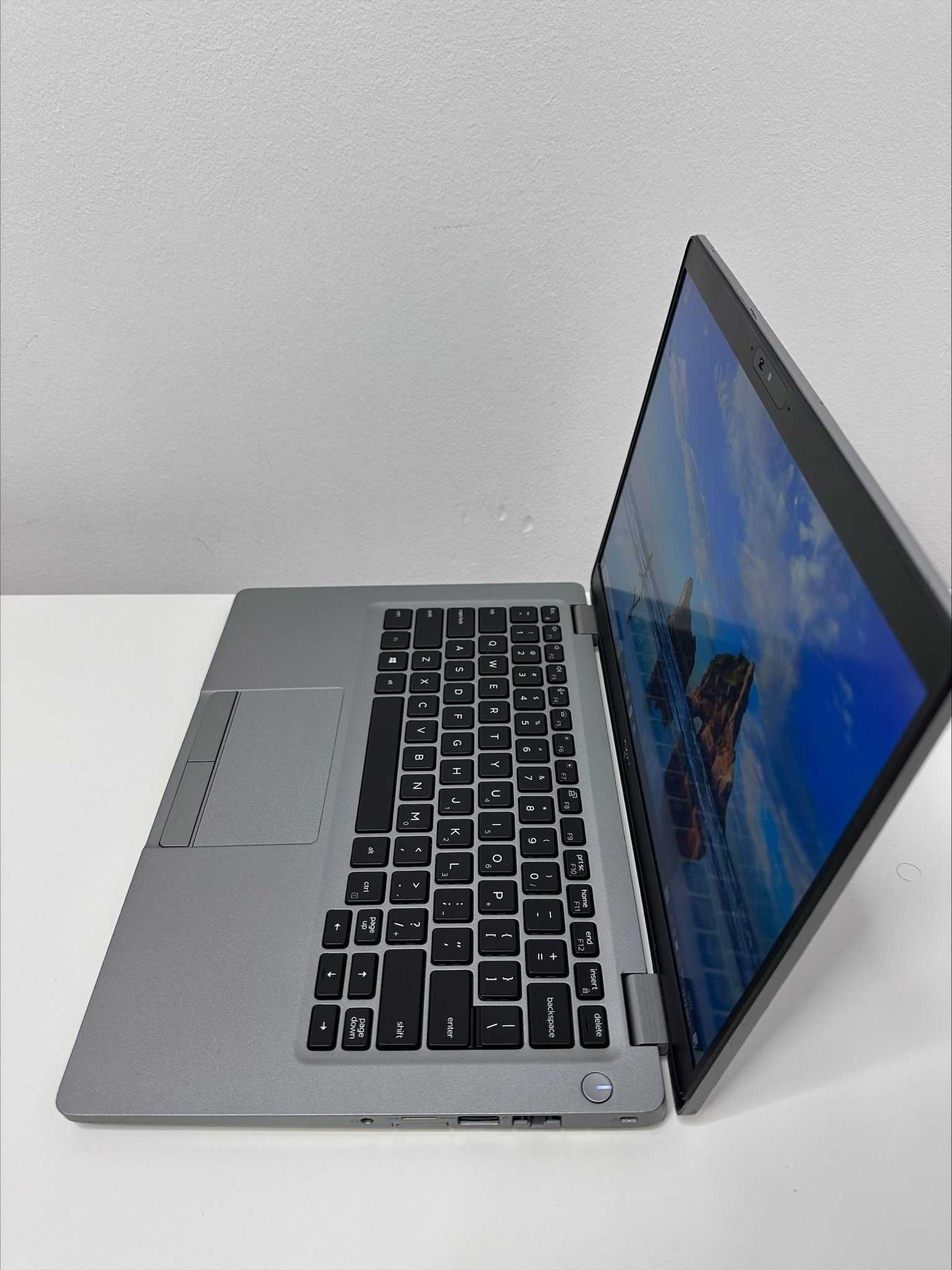 DELL Latitude 5310 13,3’ i5-10gen Ram 8GB SSD 512GB Gwar 12 miesięcy