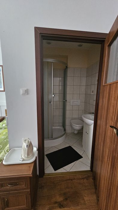 Pokoje pracownicze Darłowo 3 km od morza – 40 zł/os. doba