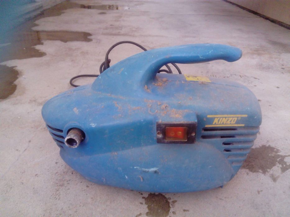 Vendo Lavadora de alta pressão usada