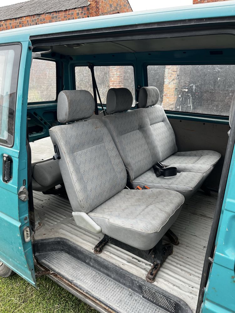 Vw T4 *5 osobowy* 2.4D