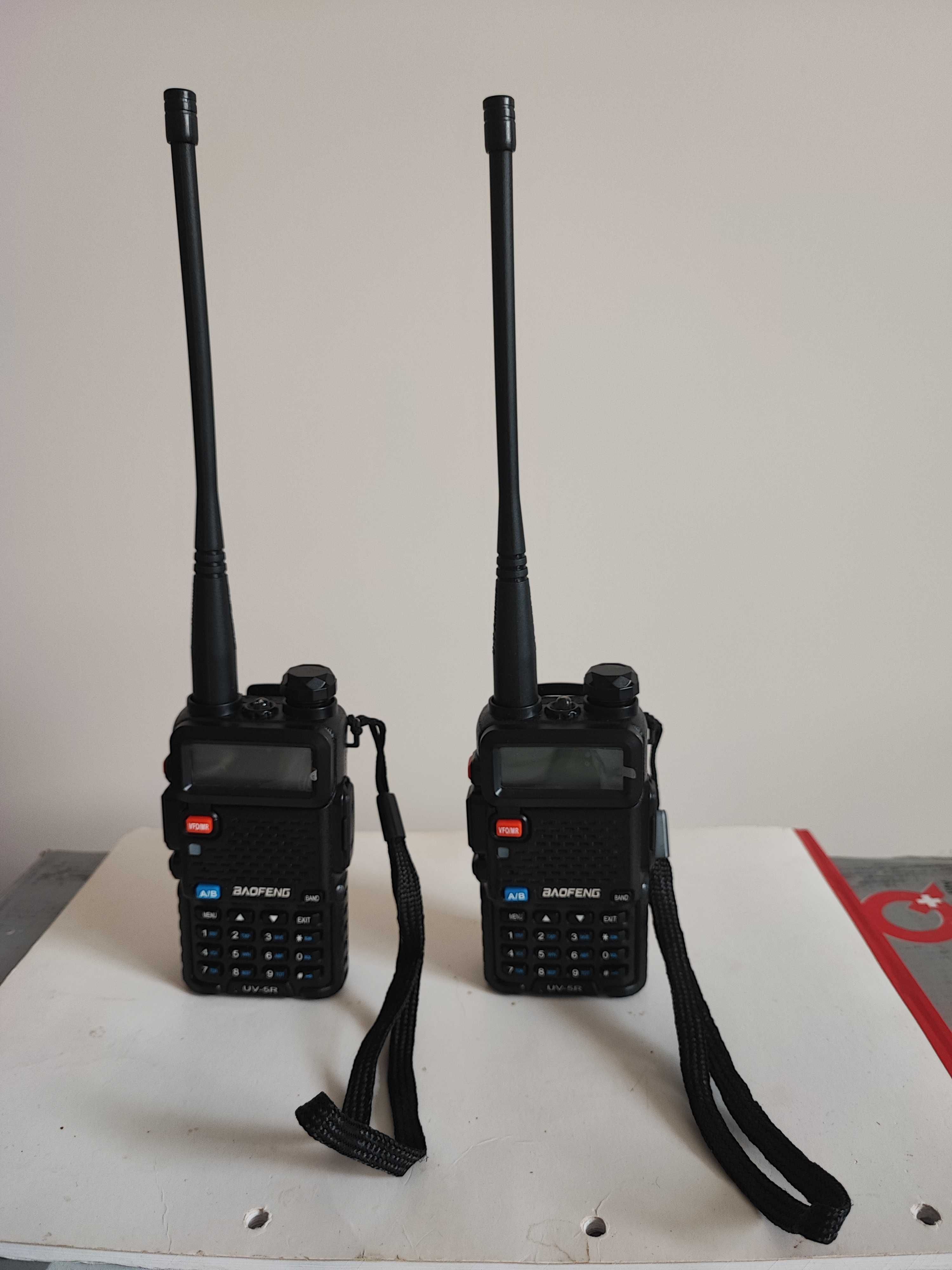 Рации Baofeng UV-5R + Кабель для прошивки + Зарядка от USB