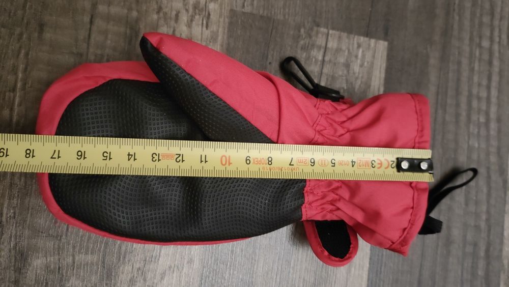 śliczne, nowe, ortalionowe rękawiczki LUPILU roz 3.5