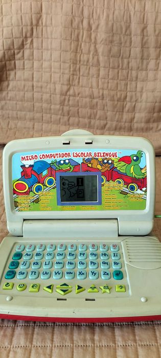 Computador para Crianças a trabalhar