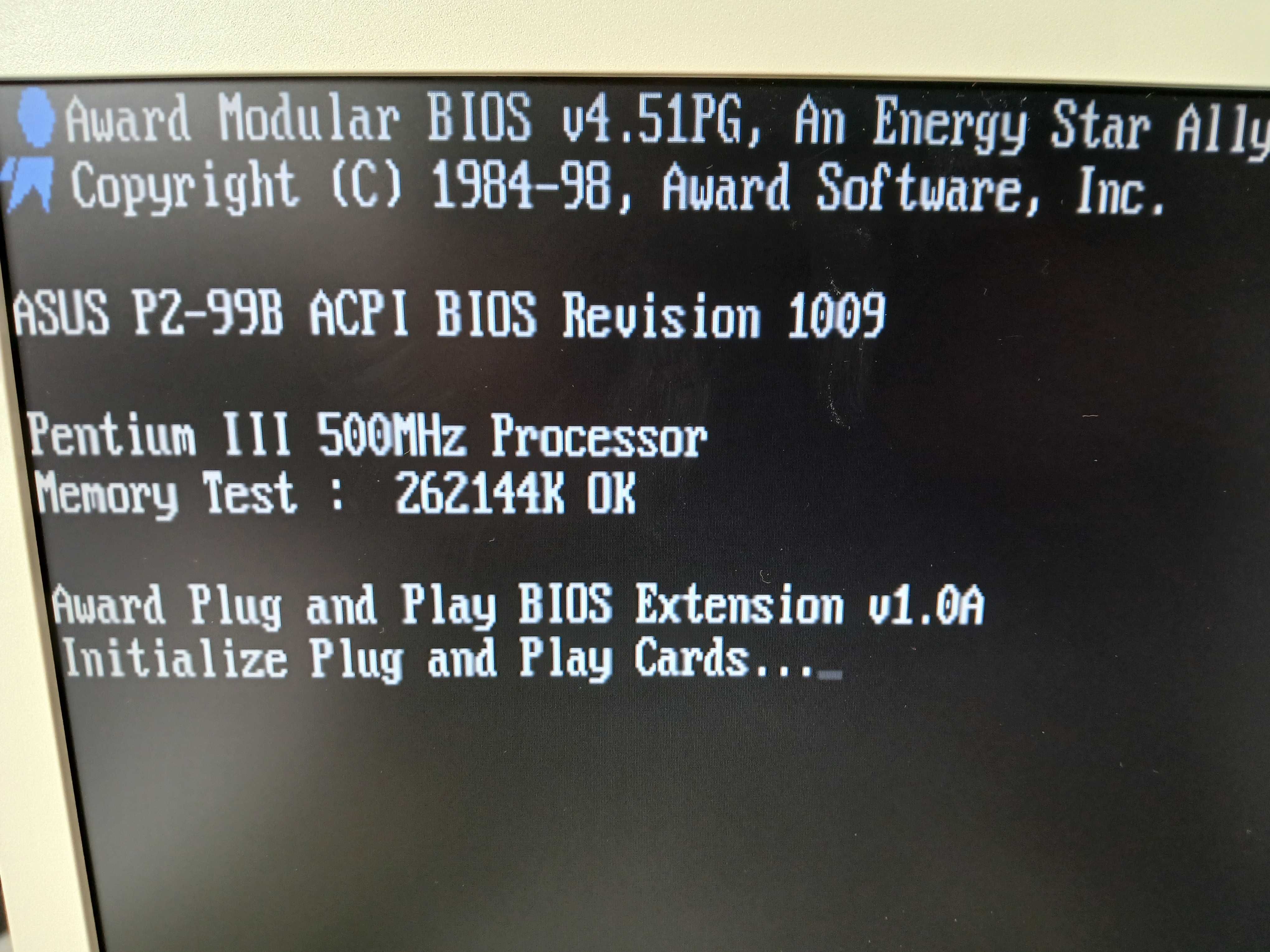 Procesor PENTIUM III 500 MHz SLOT1 + Cooler - STAN BDB - 100% sprawny
