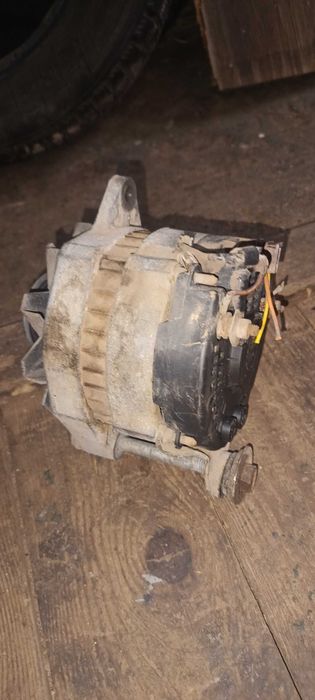 Генератор Рено 21, Renault 21