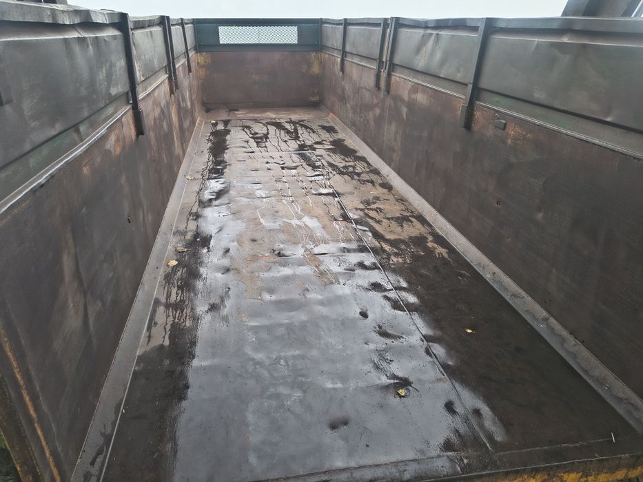 Przyczepa skorupa 18t, klapa hydrauliczna,resorowany dyszel