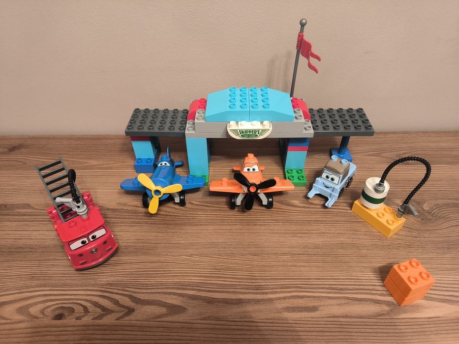 LEGO DUPLO DISNEY Szkoła latania Skippera + Edek