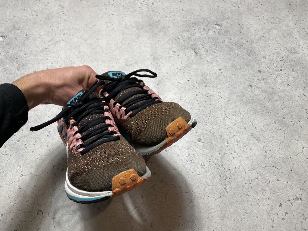 Женские Кроссовки Nike Air Zoom Structure 20 Оригинал 38.5 Размер