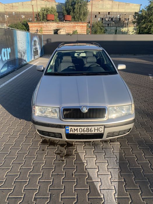 Продам шкоду октавию
