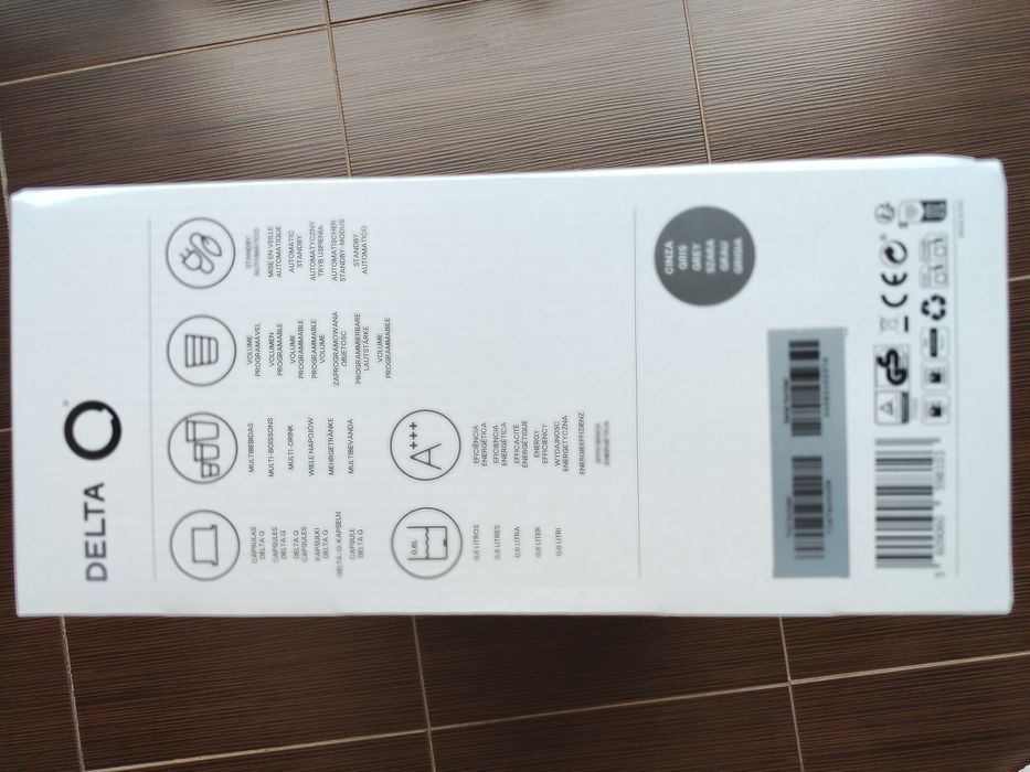 Máquina café delta Q mini qool