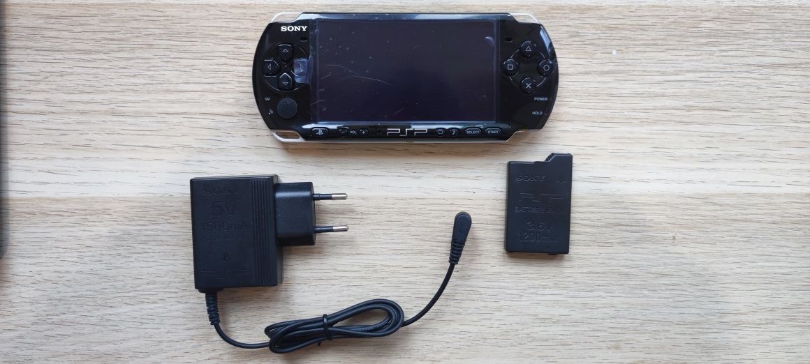 PSP 3001 - Slim and Lite - Preta como Nova